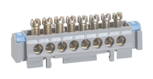 Клеммная колодка - на изолирующих основаниях - 8 x 1,5-16 мм² - длина 75 мм